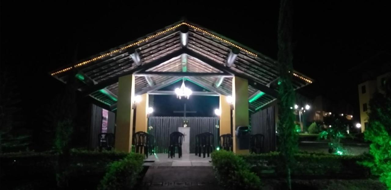 Winterville Flat 213 Gravata  Bagian luar foto
